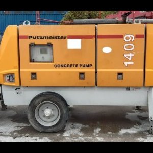 foto 97m3/h concrete pump trailer Putzmeister